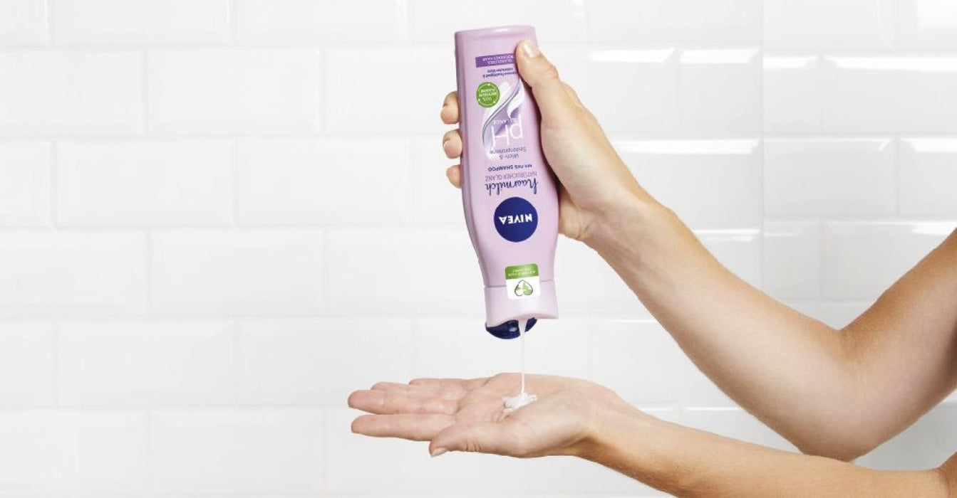 NIVEA Haarmilch natürlicher Glanz Pflegeshampoo, 250.0 ml Shampoo